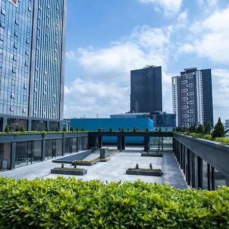 Flat - Close To Mall Of * איסטמבול
